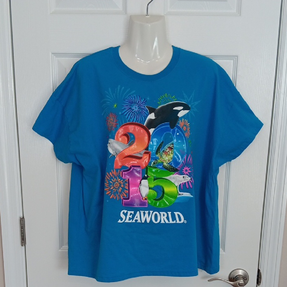 Sea World Women's 2XL Tee-shirt Short Sleeve 2015 Blue Graphic